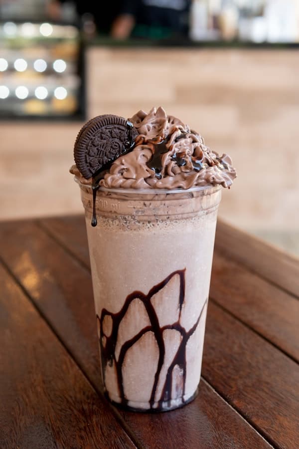 Puffs n Stuff strawberry shake